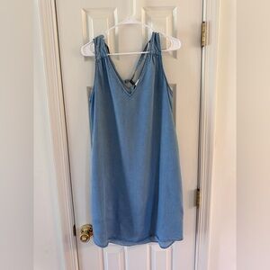 Gap Chambray Denim Sleeveless Shift Dress Tie Back Lyocell Size M